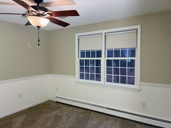 Building Photo - 1565 West St