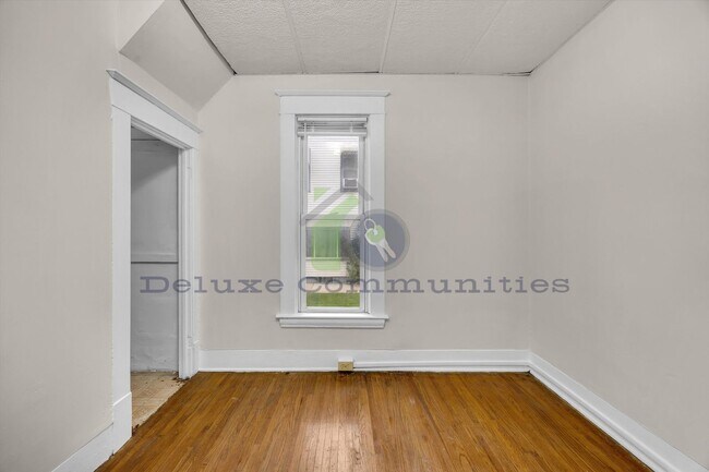 Building Photo - 1335 Hamilton Ave NW