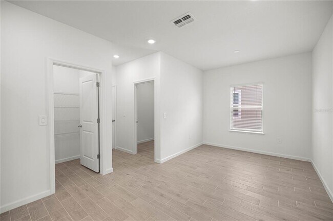 Building Photo - 6587 SW 89th Loop