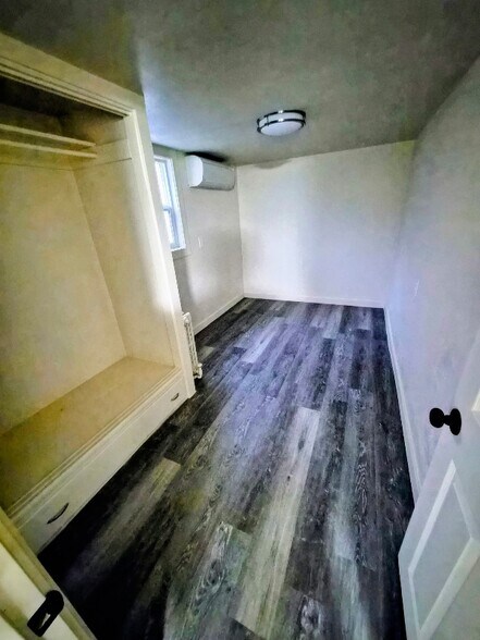 Building Photo - 636 S Palouse St