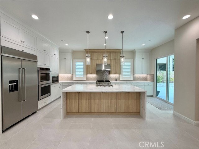 Building Photo - 98 Pinnacle Dr