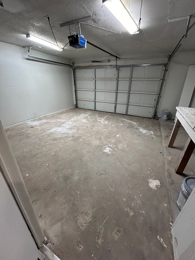 Building Photo - A hassle-free lifestyle