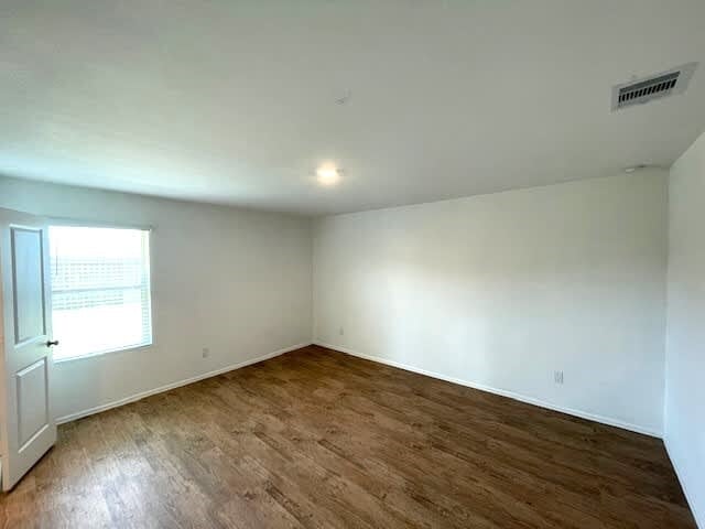 Building Photo - 24019 Laurel Farms Dr
