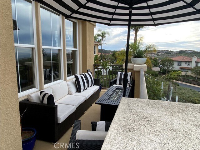 Building Photo - 10 Sable Sands