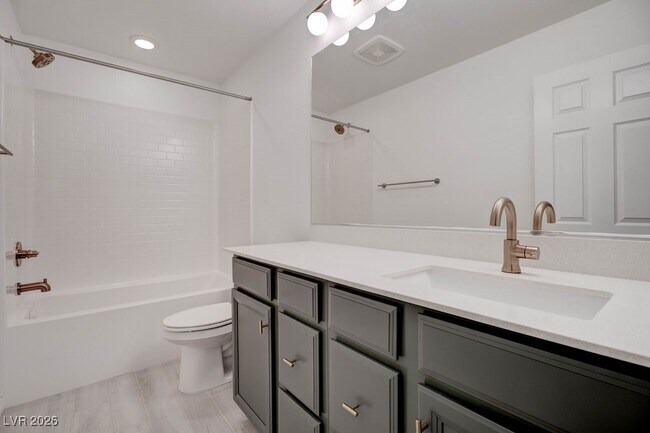 Building Photo - 111 Balsam Leaf Ct