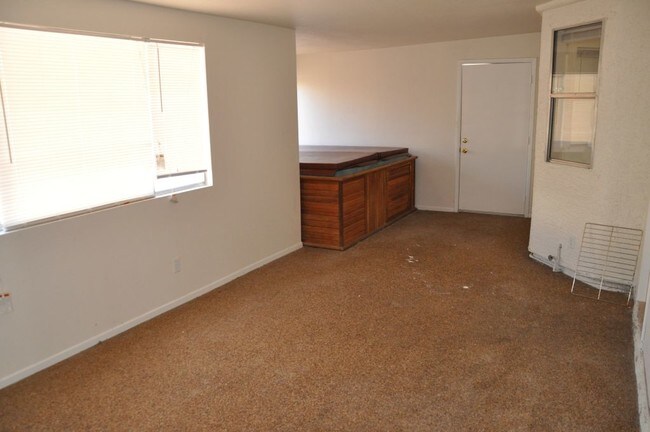 Building Photo - 3332 Mariner Bay St