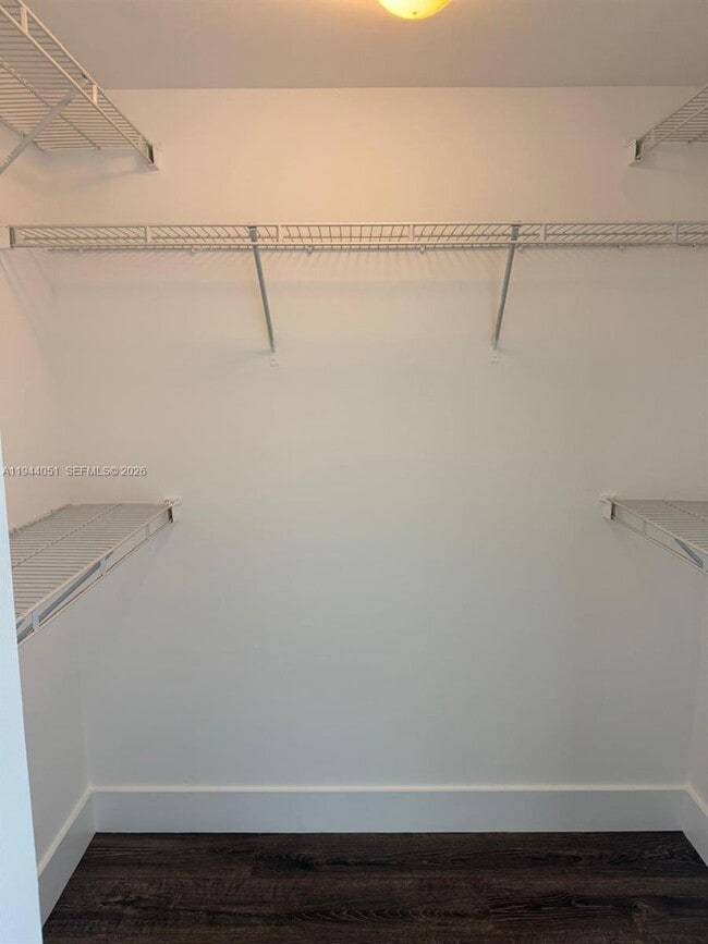 Building Photo - 2665 SW 37th Ave