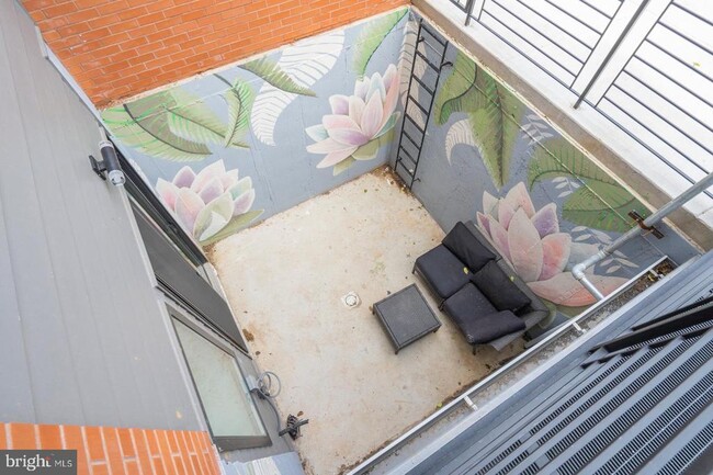 Building Photo - 3222 Turner St