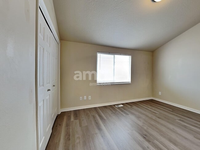Building Photo - 2437 Cider Pl