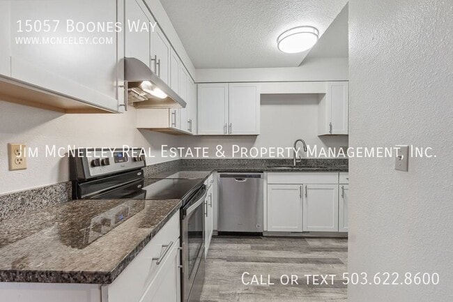 Building Photo - 15057 Boones Way