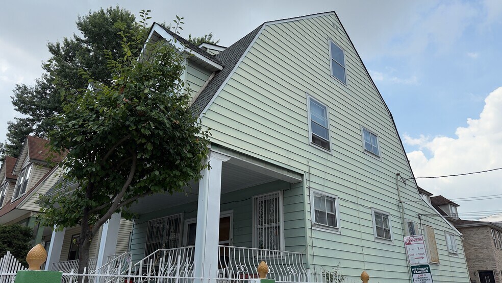 Primary Photo - 2521 John F Kennedy Blvd