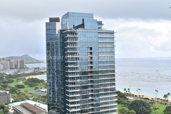 Building Photo - Koula 3/3/2, high flr. w/ Ocean & DH Views (Kakaako Area)