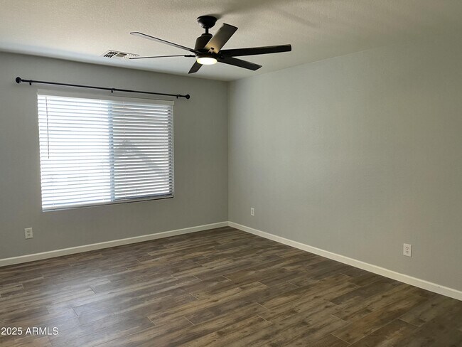 Building Photo - 2640 E Indian Wells Pl