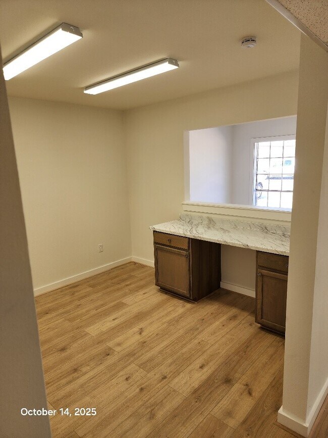 Building Photo - 1301 N Avenue H