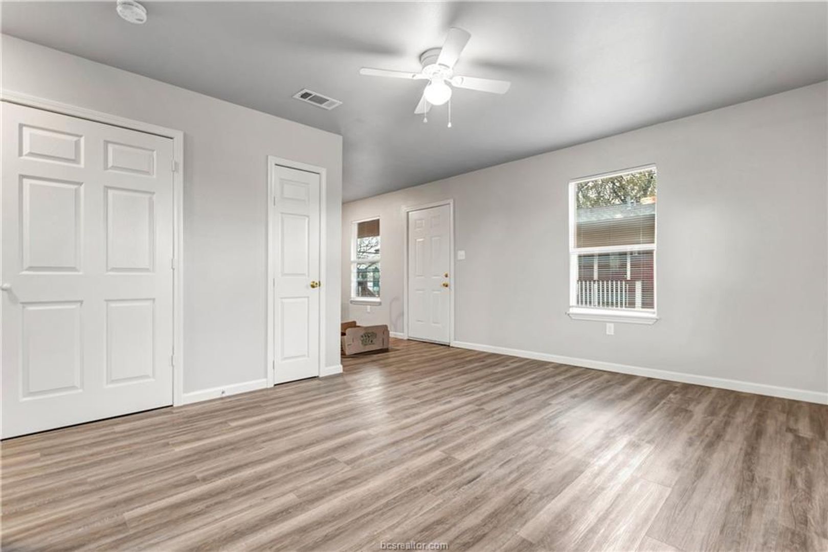 Building Photo - 2 Bed, 1 Bath Apartment in Bryan!