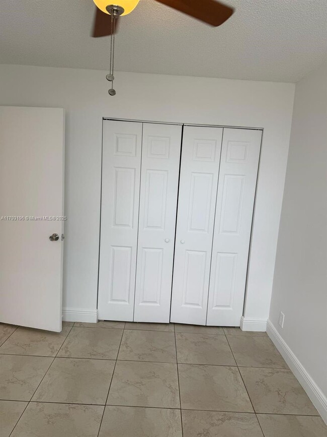 Building Photo - 8710 N Sherman Cir