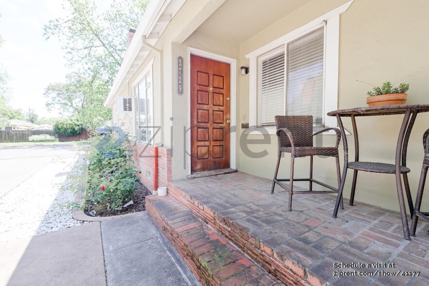 Building Photo - 2729 57th St