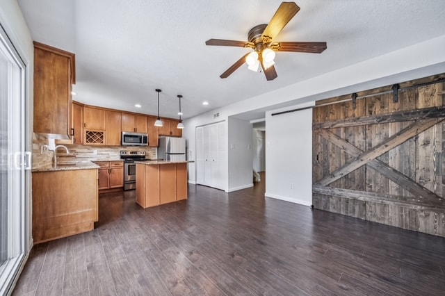 Building Photo - 3806 S Yosemite St