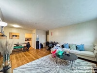 Building Photo - 11 Hodges Ave