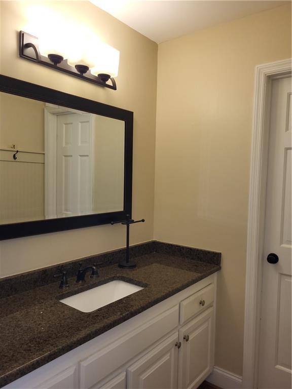 Building Photo - 2551 Tanager Ct NE