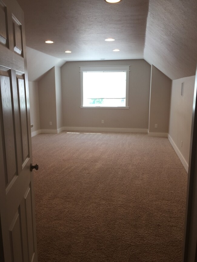 Building Photo - 3BD/2.5BA Harvest Creek Single Family Home