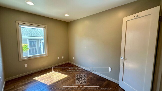 Building Photo - Temescal 2BR with Private Yard | Updated U...