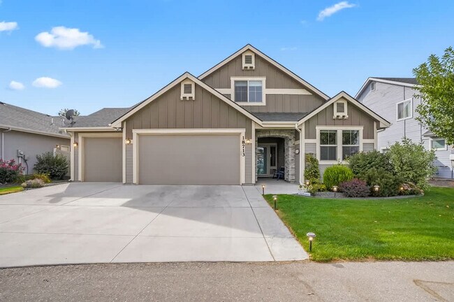 Building Photo - 18713 Easter Peak Ave