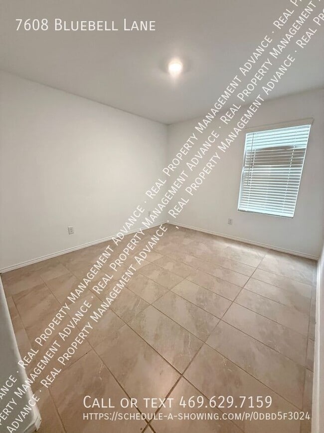 Building Photo - 7608 Bluebell Ln