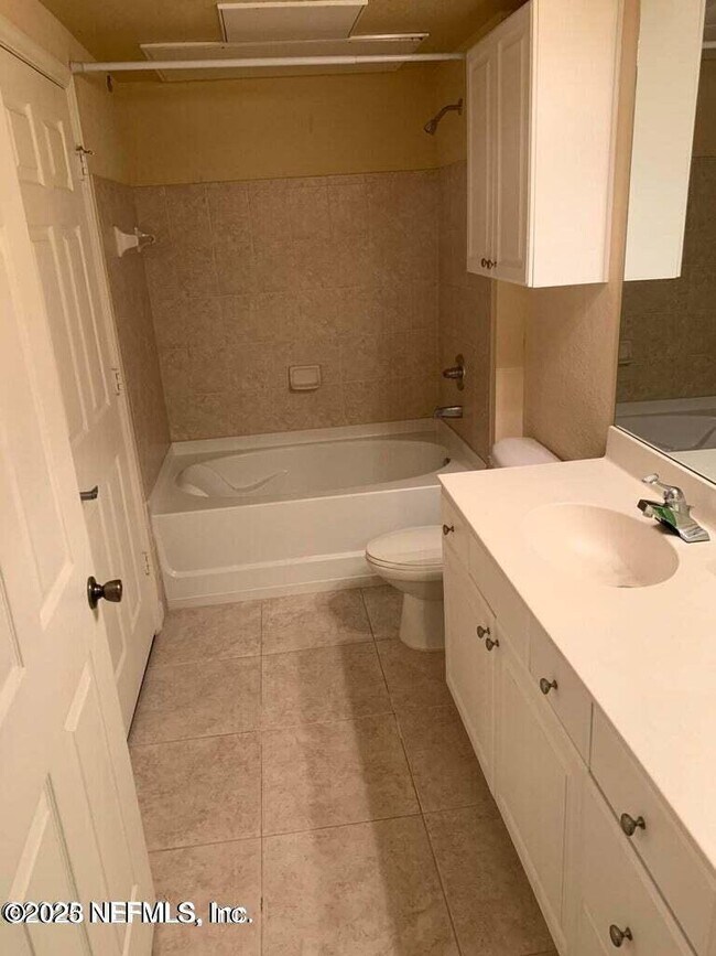 Building Photo - 5617 Bowden Rd