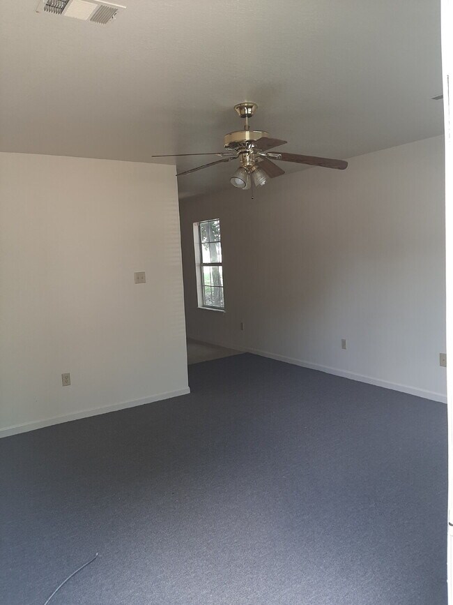 Building Photo - "Charming 2-Bed, 2-Bath Retreat at Butler's Oak – Spacious 924 Sq Ft Living in Jonesboro!"
