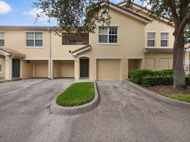 Primary Photo - 148 SW Peacock Blvd