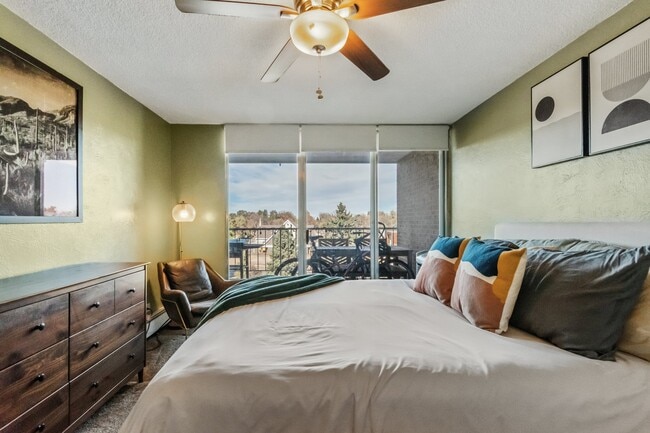 Building Photo - 4800 Hale Pky