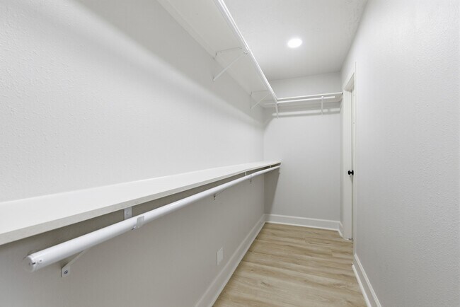 Building Photo - 3411 Wentworth St