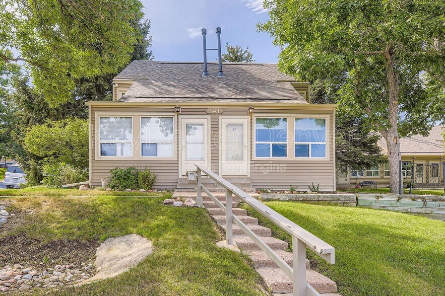 Building Photo - 341 S Estes St