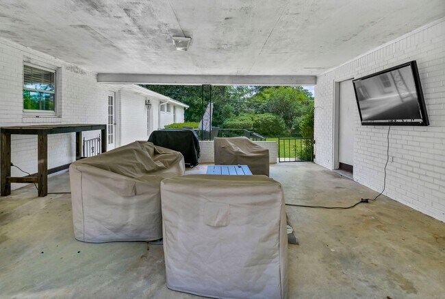 Building Photo - 1 Leconte Ct