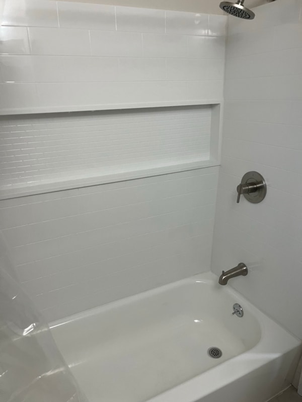 Building Photo - 800 S Thistle St