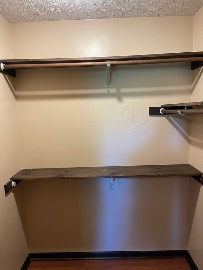 Building Photo - Available July 25th!!! No showings until June 1st