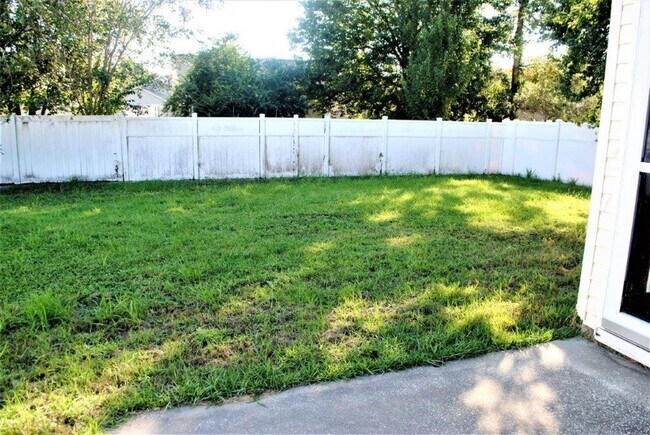 Building Photo - The Pines of St. James