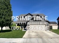 Building Photo - Lovely Home For Rent