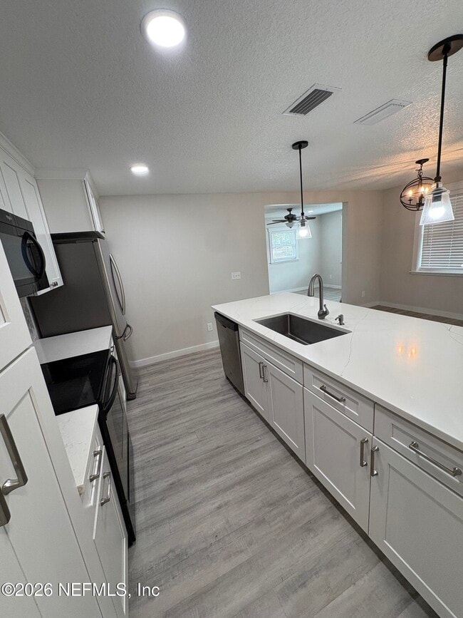 Building Photo - 3968 Packard Dr