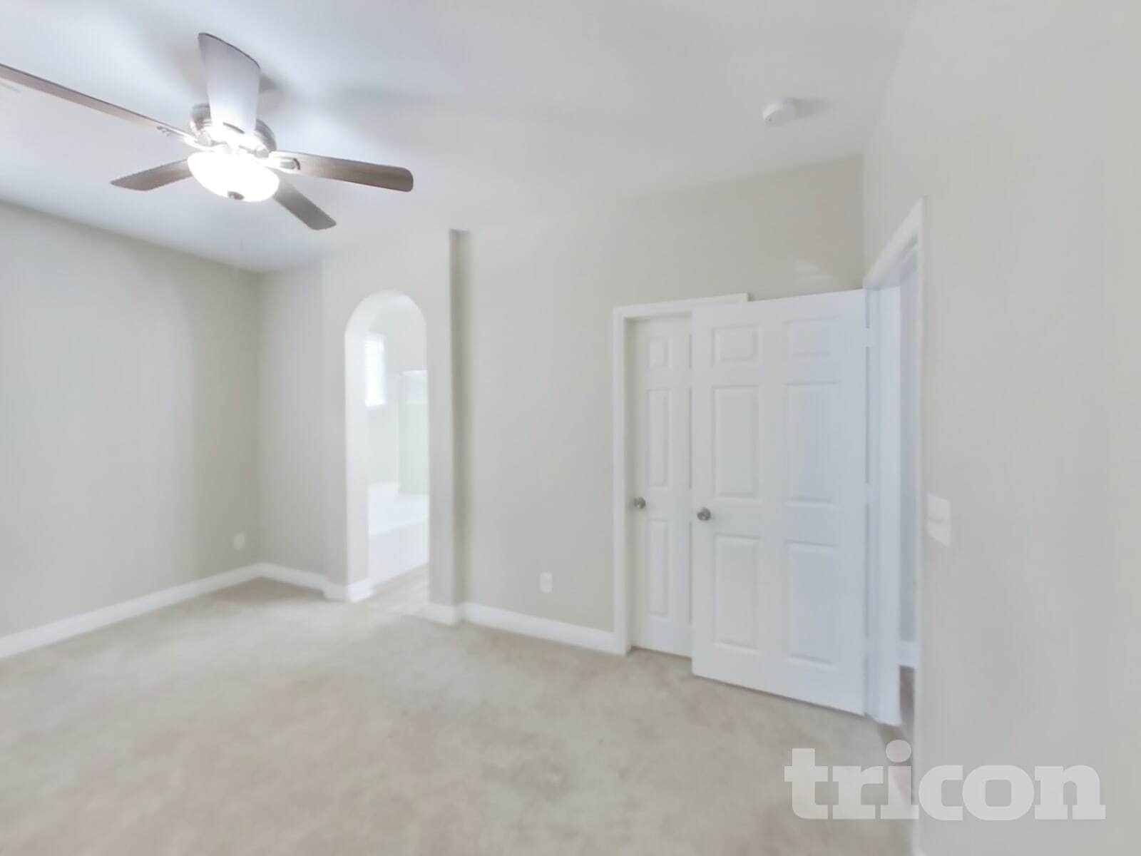 Building Photo - 9827 W Spinnaker Creek Ave