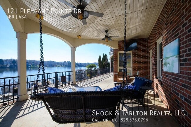 Building Photo - 121 Pleasant Point Dr