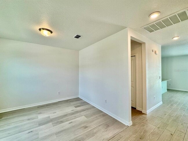 Building Photo - 38851 Opal Willow Ln