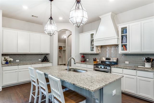 Building Photo - 5825 Pollard St