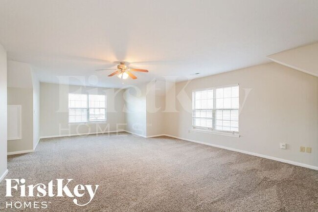 Building Photo - 11641 Eldridge Dr