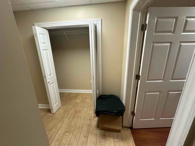 Building Photo - 691 Bear Creek Rd