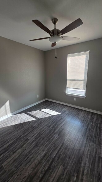 Building Photo - 1231 Rivas St