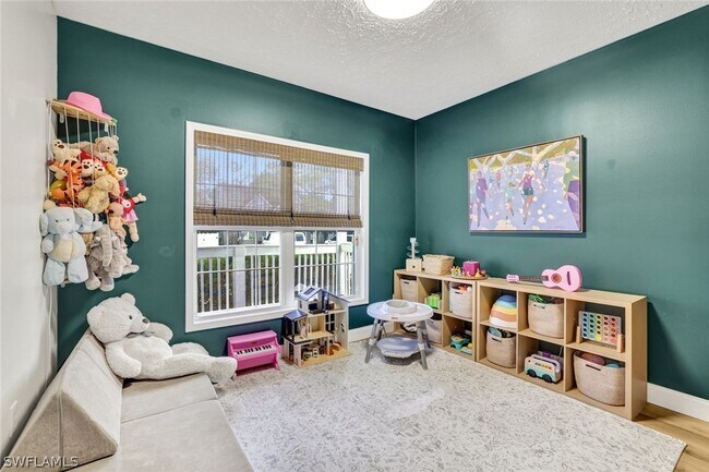 Building Photo - 534 Leawood Cir