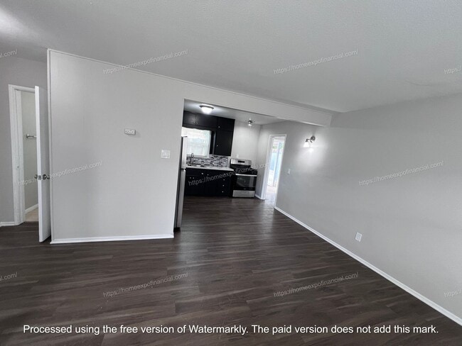 Building Photo - Nice Home For Rent with private yard