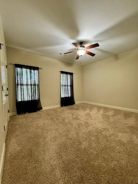 Building Photo - 3704 W Cherokee Rd